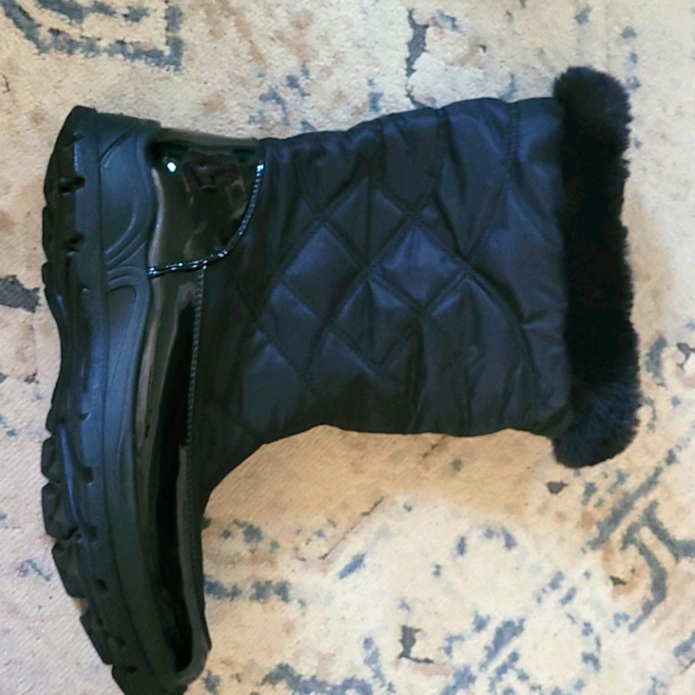 Winter boots